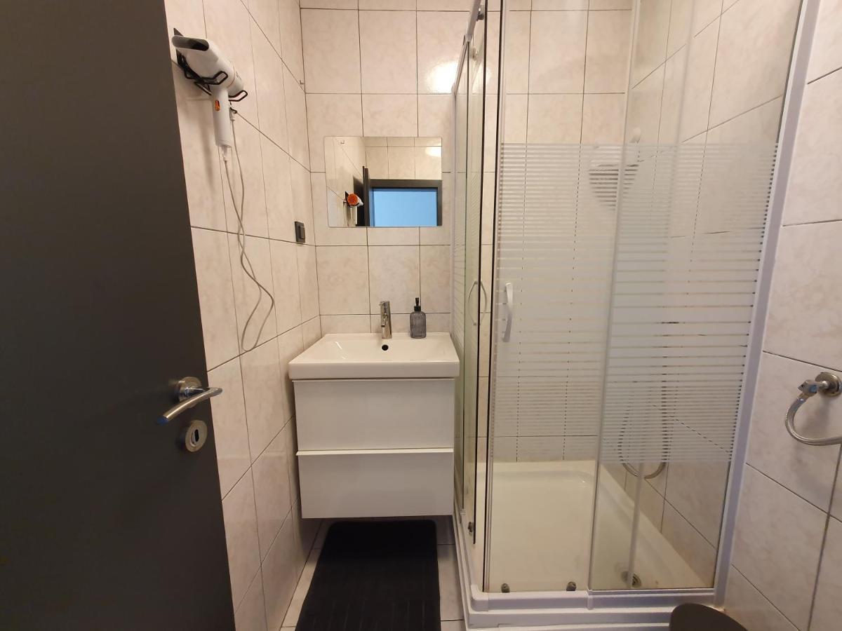 Apartments Mira Baška Kültér fotó